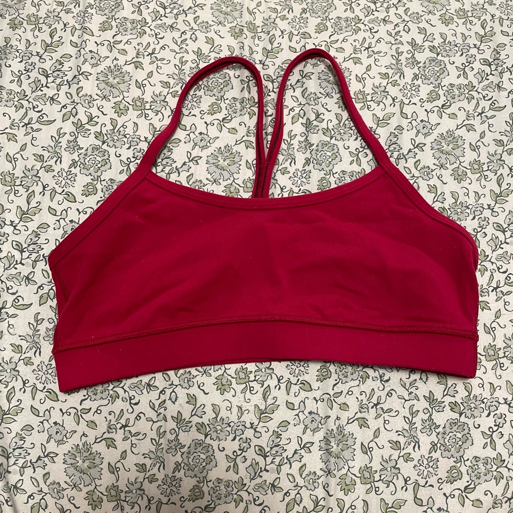 Lululemon Sports Bra (Flow Y) Size 6